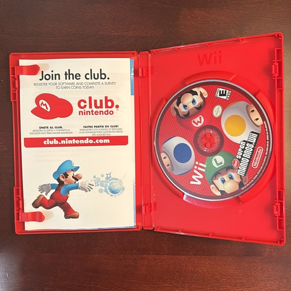 New Super Mario Bros. Wii - Picture 3 of 3